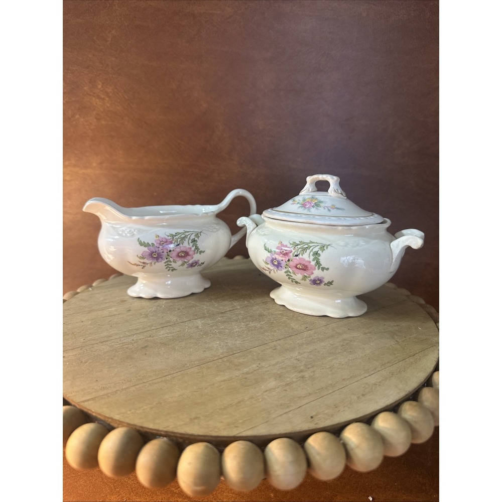 Vintage Homer Laughlin Virginia Rose Creamer and Lidded Sugar USA1940's
